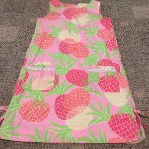 EUC Lilly Pulitzer pineapple shift size 4